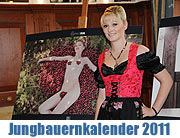 Vorgestellt: der Jungbauernkalender German Girls Edition 2011 Thema "Heimatfilm" (Foto: Ingrid Grossmann)